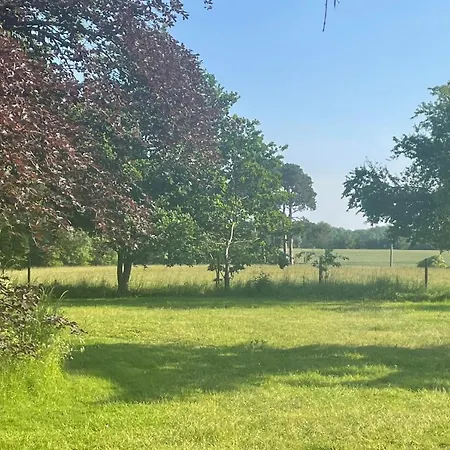 Cottage 7 Mins From Henley With Gated Parking Exterior photo